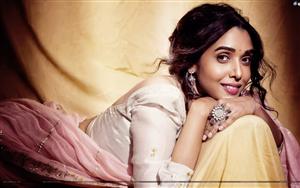 SantaBanta Wallpapers Anupriya Goenka, Indian Celebrities(F)